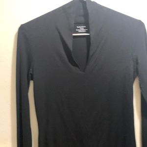Women’s long sleeve black top
